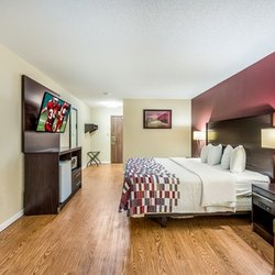 Red Roof Inn & Suites Wapakoneta