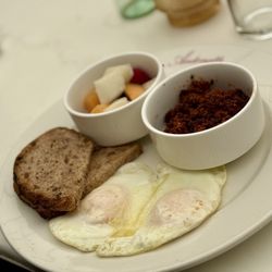 Diner Antonette - Classic breakfast