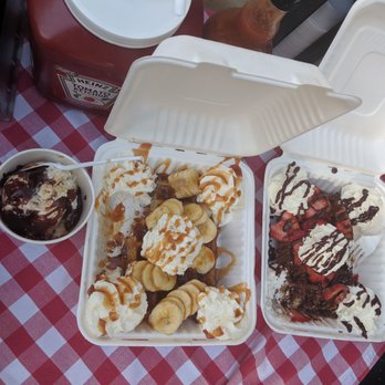 Waffle Amore - Left: butter pecan ice cream - Food Trucks Near Me