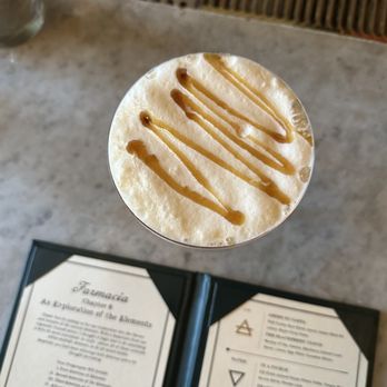 Farmacia Cocktail Bar - Aereo Di Carta - Cocktail Bars Near Me - Boston, Massachusetts