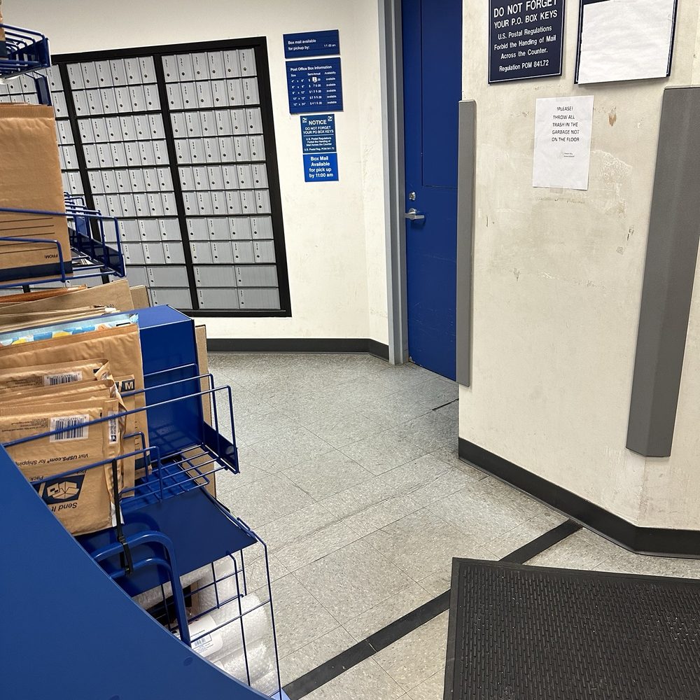 US Post Office - Mailboxes - Post Offices Near Me - Bayonne, New Jersey