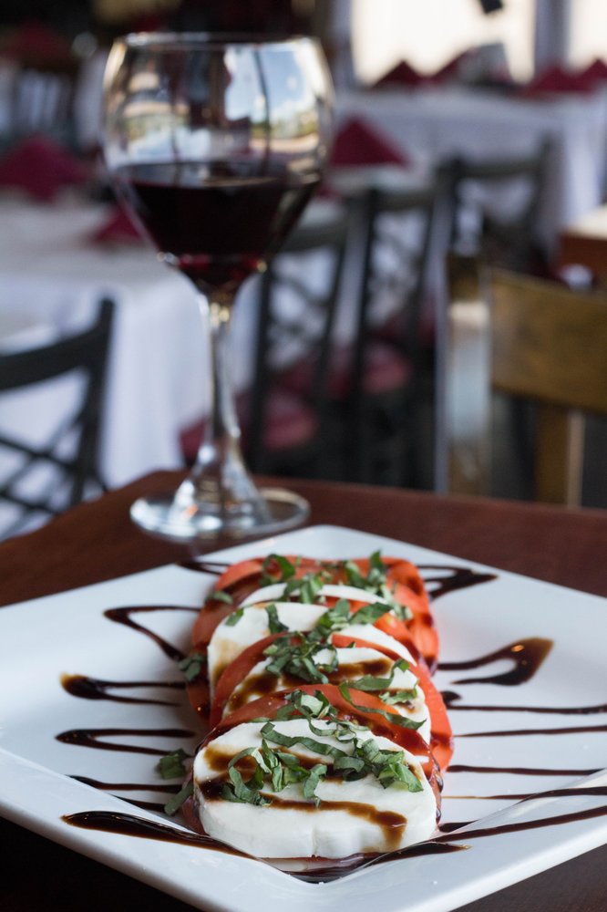 CHIANTI’S PIZZA & PASTA Updated September 2024 163 Photos & 110