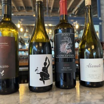Santa Barbara Wine Collective - Wine flight bottles - Wine Tasting Room Near Me - Santa Barbara, California Santa Barbara Wine Collective - Wine flight bottles - Wine Tasting Room Near Me - Santa Barbara, California