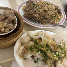 Steamed Fresh Fish beef chow funn black bean spareribs Steamed Fresh Fish beef chow funn black bean spareribs