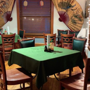 Bento Box - Dining room - Sushi Bars Near Me - Foley, Alabama