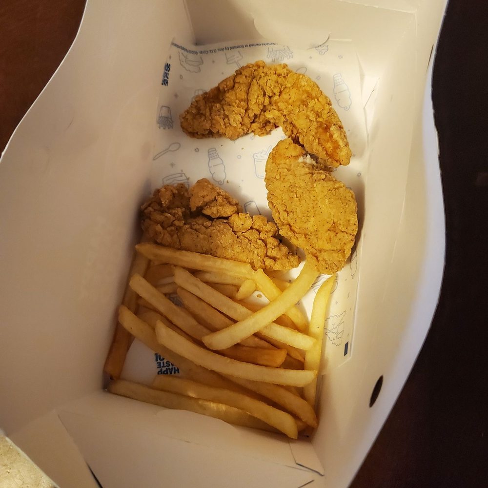 Dairy Queen Grill & Chill - Untouched basket - Ice Cream & Frozen Yogurt Near Me - Yermo, California Dairy Queen Grill & Chill - Untouched basket - Ice Cream & Frozen Yogurt Near Me - Yermo, California