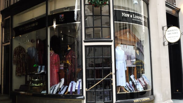 New & Lingwood by null