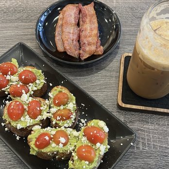 Iconic Coffee - Cafes Near Me - Hackensack, New Jersey
