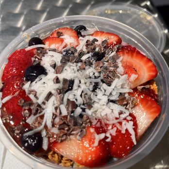 Honeybee's - Acai Bowl "Original" - Coffee & Tea Near Me - Long Beach, California