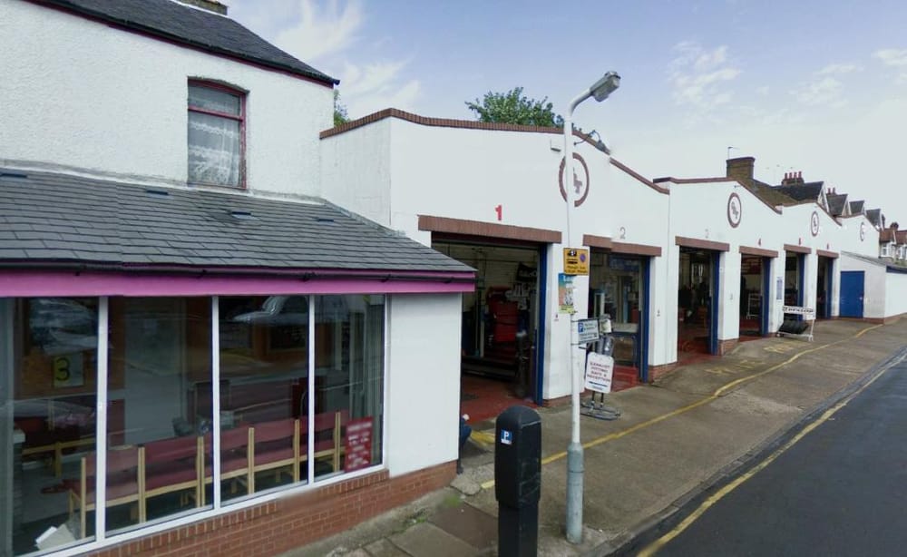 Cowley Road Tyres & Exhausts