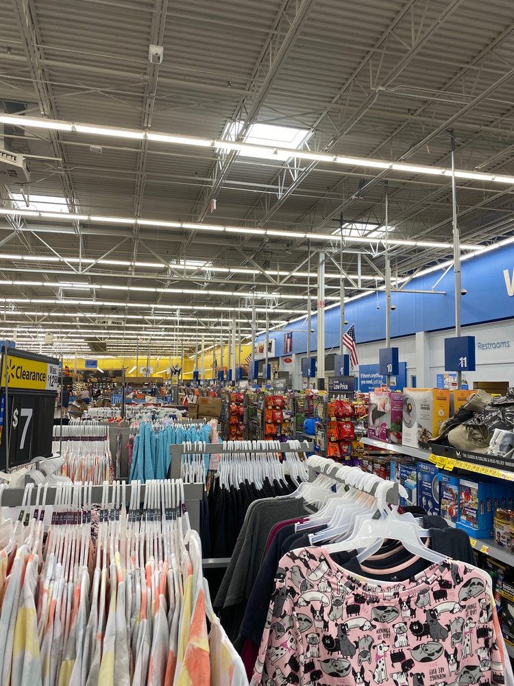 WALMART SUPERCENTER Updated August 2024 22 Photos & 34 Reviews 1025 Sawdust Rd, Spring