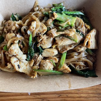 55 Thai Kitchen - Pad See Ew - Thai Near Me - San Diego, California