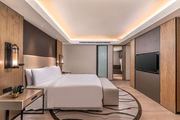 Conrad Manila by null