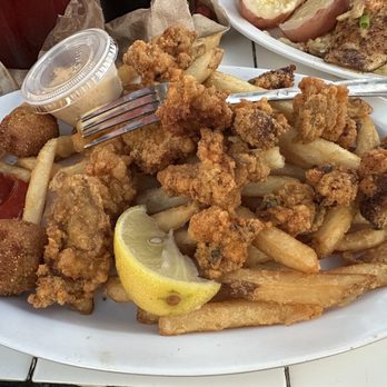 Pier 99 - Fried Oyster Platter - Seafood Near Me - Corpus Christi, Texas