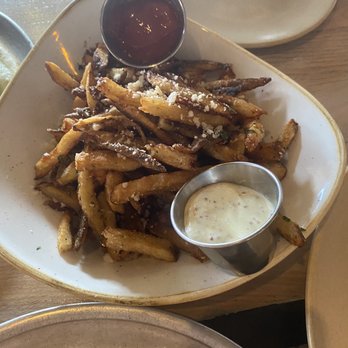 Monkeypod Kitchen by Merriman - Garlic Truffle Oil Fries - yes please!! - New American Near Me - Kihei, Hawaii Monkeypod Kitchen by Merriman - Garlic Truffle Oil Fries - yes please!! - New American Near Me - Kihei, Hawaii