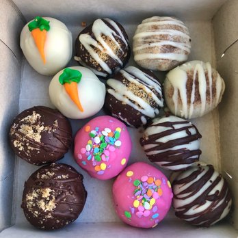 Sweet Avenue Bake Shop - Carrot cake, s'mores, cinnamon roll, cookie dough, birthday cake, and tiramisu cake truffles! - Bakeries Near Me - Rutherford, New Jersey