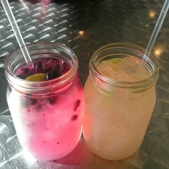 Vonda's Kitchen - Lemenade: Blueberry & mango - Soul Food Near Me - Newark, New Jersey Vonda's Kitchen - Lemenade: Blueberry & mango - Soul Food Near Me - Newark, New Jersey