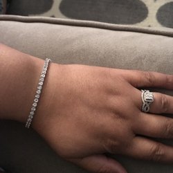 Valliani Jewelers