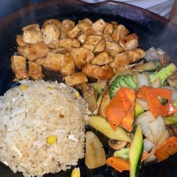 Ooka- Birmingham - Habachi chicken, rice and veggies very good.