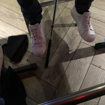Topgolf - They sat us with a bone on the floor lmao. What a joke - New American Near Me - Edison, New Jersey