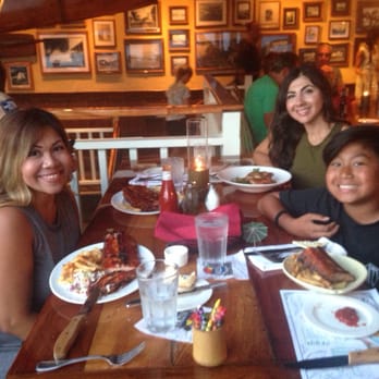 Kimo's Maui - Our table ready for dinner - Seafood Near Me - Lahaina, Hawaii