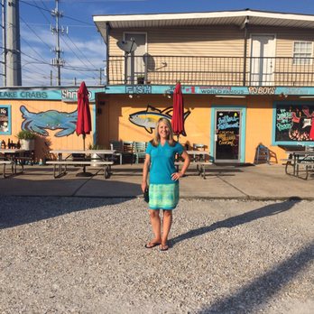 Seither's Seafood - Hole in the wall curb appeal! - Seafood Near Me - Harahan, Louisiana