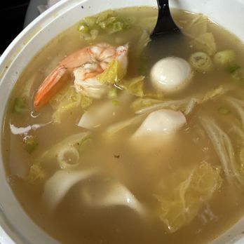 Simple Peruvian - Wonton Soup - Peruvian Near Me - Ridgewood, New York