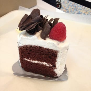 Paris Baguette - Bakeries Near Me - Flushing, New York
