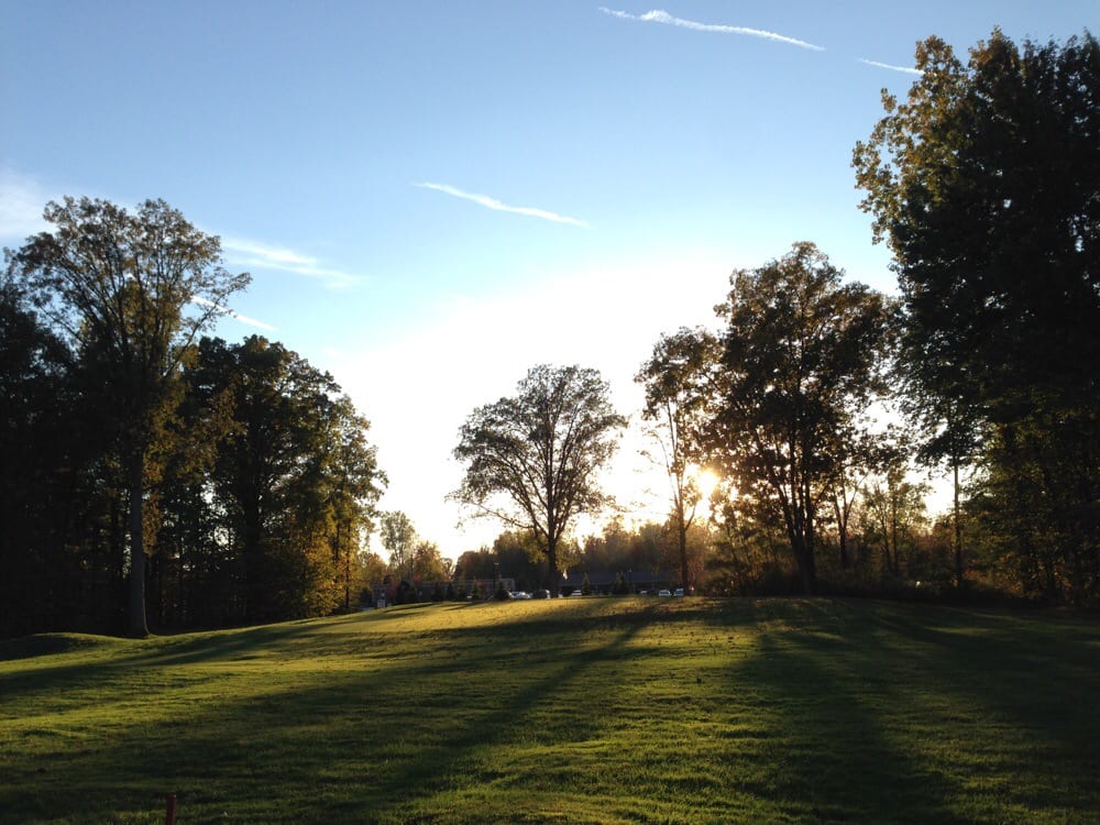 Huntmore Golf Club Logo