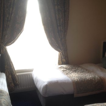 Fitzwilliam Townhouse - Appreciative when hotels offer double as well as 2  singles for our four-party party. Excellent people-watching from comfy beds. - Hotels Near Me - Dublin, D