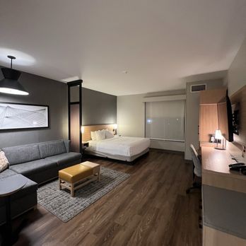 Hyatt Place Amarillo - West - Queen Room - Hotels Near Me - Amarillo, Texas Hyatt Place Amarillo - West - Queen Room - Hotels Near Me - Amarillo, Texas