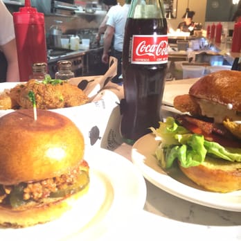Nighthawks - Happy hour deals are awesome - Diners Near Me - Minneapolis, Minnesota Nighthawks - Happy hour deals are awesome - Diners Near Me - Minneapolis, Minnesota