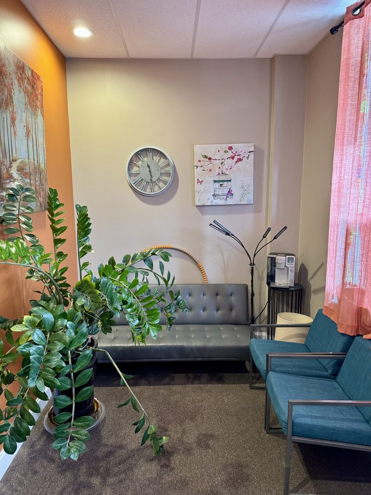 April's Foot Spa Logo