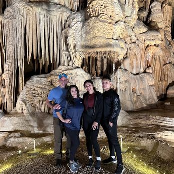 Cave Without A Name - Tours Near Me - Boerne, Texas Cave Without A Name - Tours Near Me - Boerne, Texas