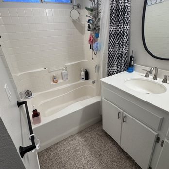 Renova Kitchen Bath - Before our mediocre bathroom - General Contractors Near Me - San Diego, California