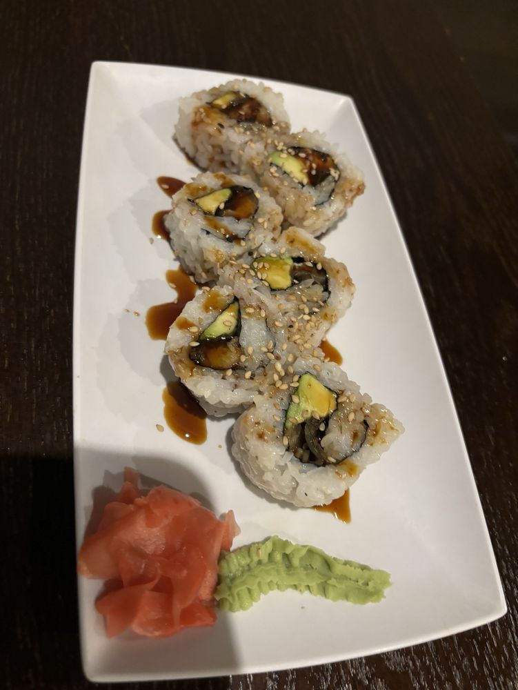 Food from Thai Basil Sushi II of Tuscaloosa