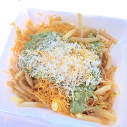 Albertaco's Mexican Food - Fries+Guacamole+Cheese