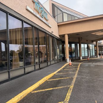 Moghul - Outside - Indian Near Me - Edison, New Jersey Moghul - Outside - Indian Near Me - Edison, New Jersey