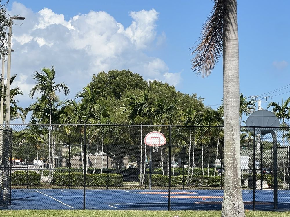 Oveta McKeithen Recreational Complex Logo