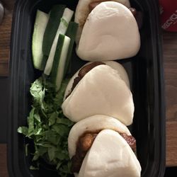 Sister Noodle House - Pork Bao bun