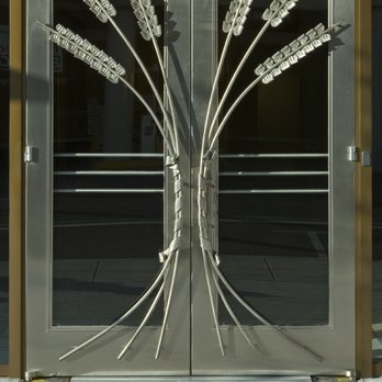 Banner Bank Entry Door Boise Id Wheat Sheaf Motif Was Used To