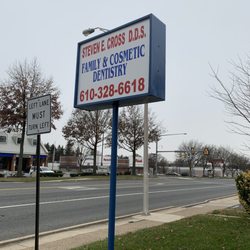 Steven E Cross, DDS - Sign from front of office