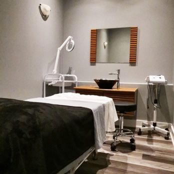 Exhale Spa Wellness - Treatment room - Day Spas Near Me - Etobicoke, Ontario Exhale Spa Wellness - Treatment room - Day Spas Near Me - Etobicoke, Ontario