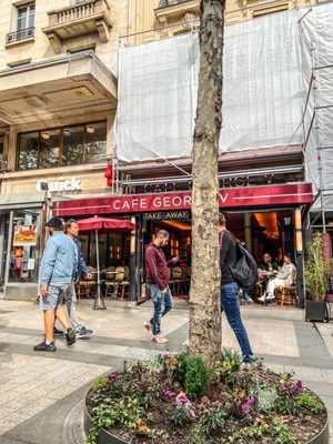 Café George V by null