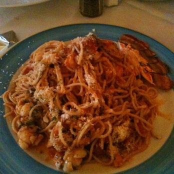 Luna Rossa - Spaghetti and lobster - Italian Near Me - Henderson, Nevada Luna Rossa - Spaghetti and lobster - Italian Near Me - Henderson, Nevada