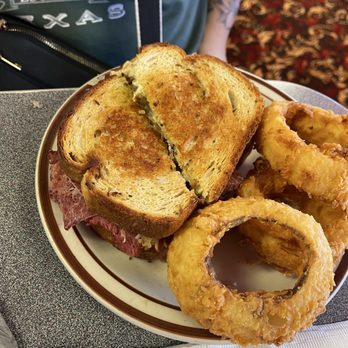 Sherri's Diner - Reuben sandwich - Breakfast & Brunch Near Me - Oklahoma City, Oklahoma