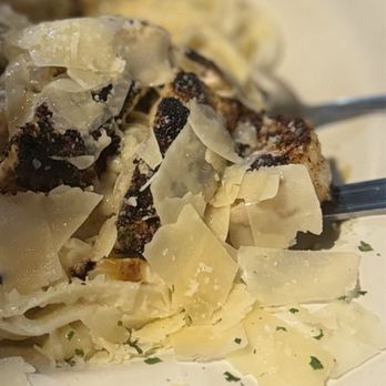 Shipwreck Raw Bar - Chicken Alfredo with Shrimp added - Southern Near Me - Port St Joe, Florida Shipwreck Raw Bar - Chicken Alfredo with Shrimp added - Southern Near Me - Port St Joe, Florida