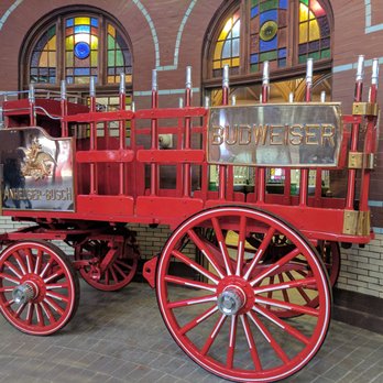Budweiser Brewery Experience - Beer Tours Near Me - Saint Louis, Missouri