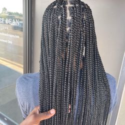 La Jolie Hair Braiding
