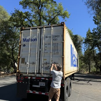 Hawaiian Moving - Closing up to head to Hawaii - Movers Near Me - Canoga Park, California Hawaiian Moving - Closing up to head to Hawaii - Movers Near Me - Canoga Park, California